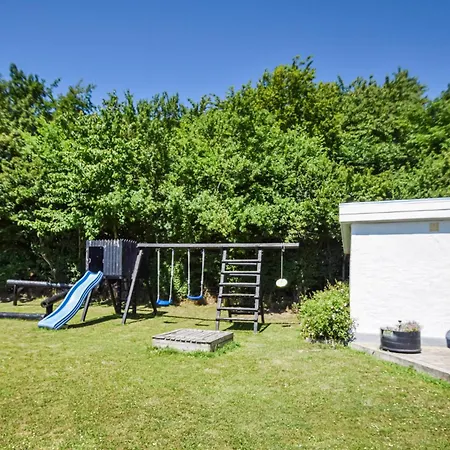 度假居 3 Bedroom Stunning In *