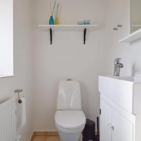 3 Bedroom Stunning In Feriehus